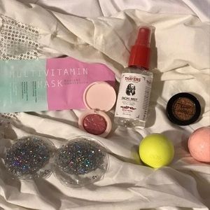 6 Piece Makeup and Skincare bundle